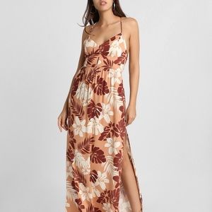 Forever 21 Tropical Floral Print Maxi Dress